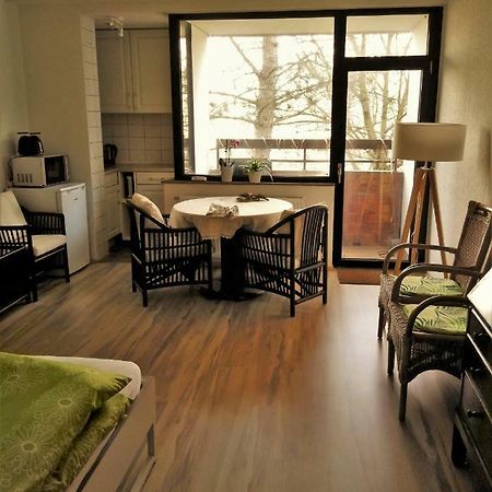 Ruhiges Apt. direkt am Naherholungsgebiet mit Seeblick, Zentrum 5min, Messe 18min Nürnberg Exterior foto
